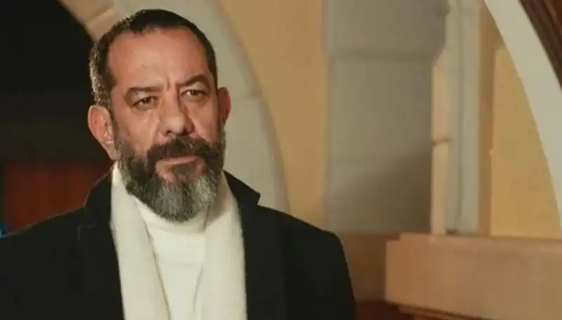 Emre Törün Kimdir? Ölüm Sebebi ve Dizi Kariyeri Üzerine Her Şey