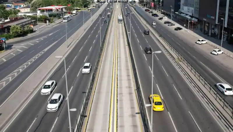 İstanbul Bayram'da İnanılmaz Boş Kaldı: Nedenleri ve Sonuçları