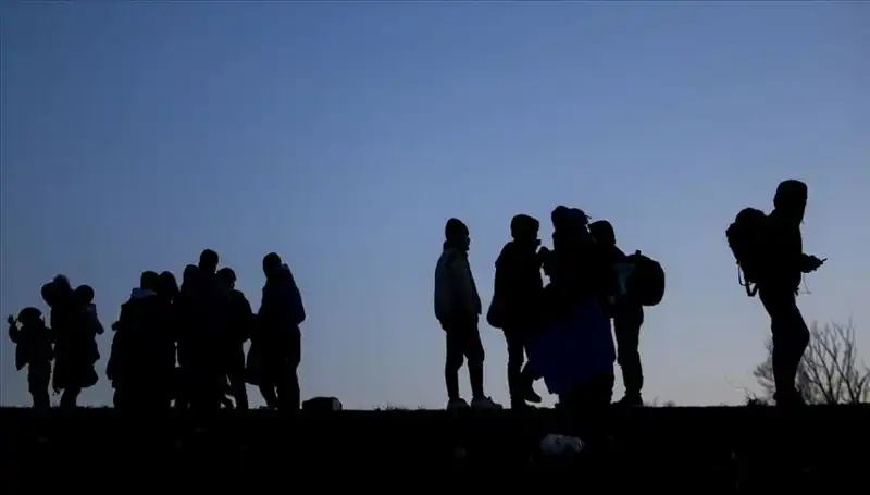 Edirne'de 21 Düzensiz Göçmen Operasyonu: Yakalanma Anları ve Detayları