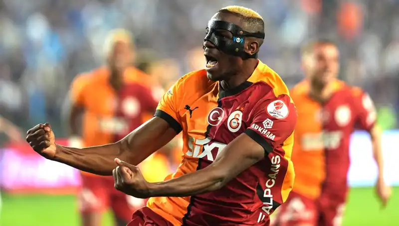 Osimhen'e Kazan-Kazan Teklifi: Futbol Dünyasında Kırılma Anı