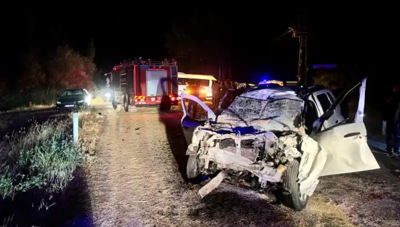 Cipe Çarpan Traktör Kazasında 5 Kişi Yaralandı: Detaylar Burada
