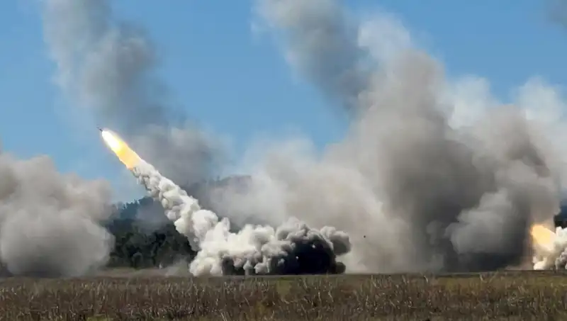 Avustralya'nın En Büyük Askeri Tatbikatında Hızla Gelişen HIMARS Teknolojisi
