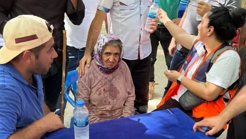 Kayıp Kadın İzmir Ormanlarında Piknikçiler Sayesinde Bulundu