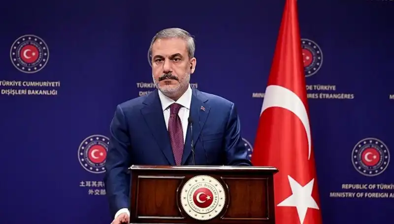 Türkiye ve Katar Arasındaki Stratejik İşbirliği: Bakan Fidan'ın Görüşmesi