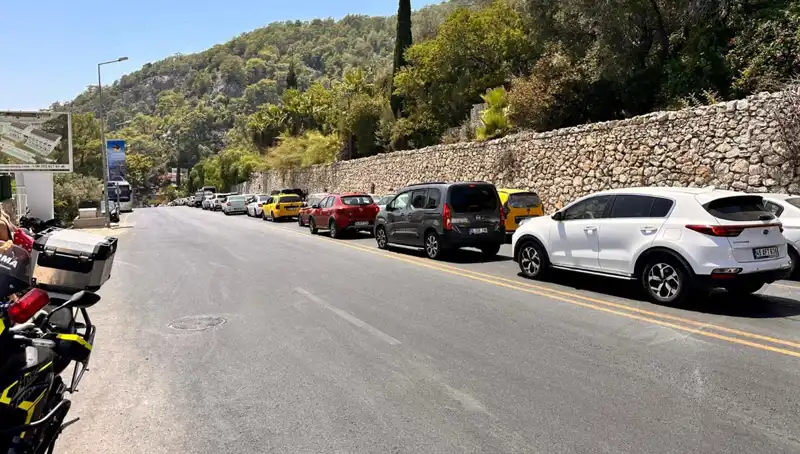 Fethiye-Ölüdeniz Yolunda Tatilciler İçin Uzun Kuyruklar Bekleniyor!