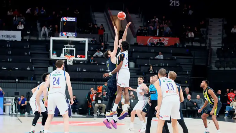Anadolu Efes ile Panathinaikos Zorlu Karşılaşması Hakkında Bilmeniz Gerekenler