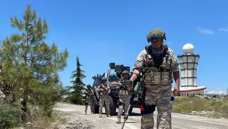 ** Mehmetçik Bayramda Nöbette: Vatan Borcunu İfade Ediyorlar!**