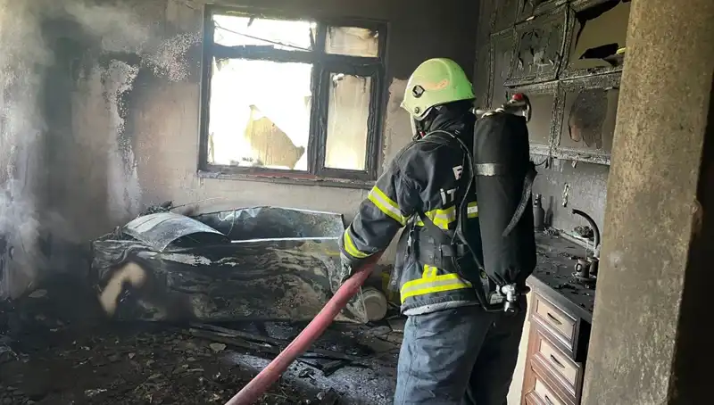 Yangın Mutfağında Çıktı: Alevler Her Yeri Sardı, Zarar Büyüktü