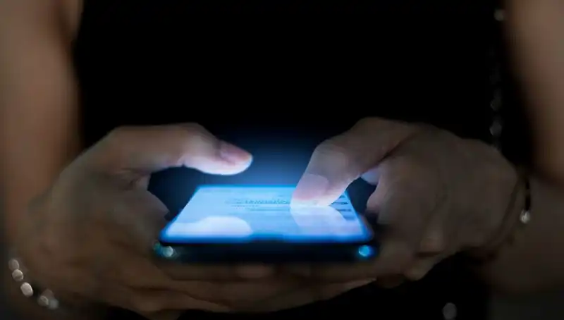 Narsisizm Belirtisi Olarak Telefon Alışkanlığı: Psikologların Dikkatini Çekti