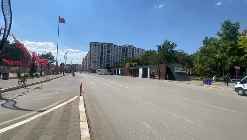 Elazığ'da Sokaklar Neden Boş Kaldı? İşte Sebepleri!