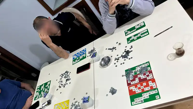 TikTok'ta Canlı Yayın Sırasında Gerçekleşen Polisiye Baskın!